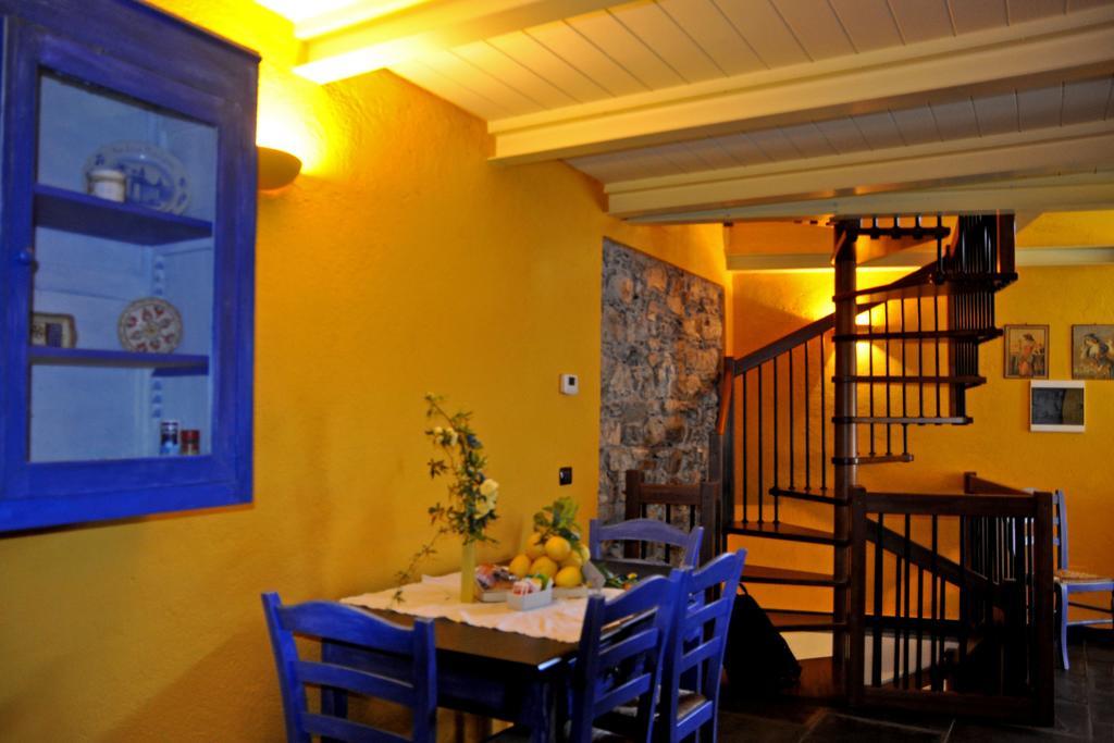 Ca Dei Conti Villa San Bartolomeo al Mare Szoba fotó
