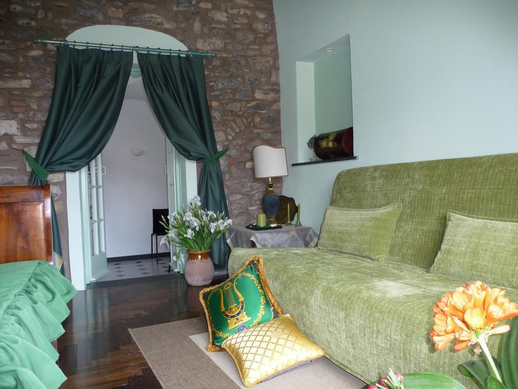Ca Dei Conti Villa San Bartolomeo al Mare Szoba fotó