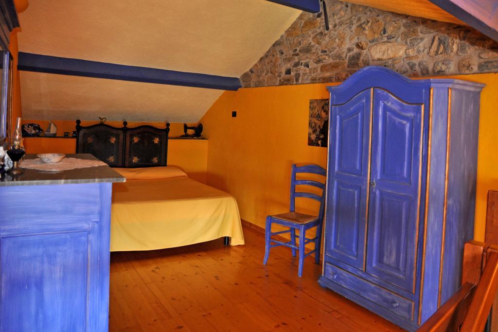 Ca Dei Conti Villa San Bartolomeo al Mare Szoba fotó